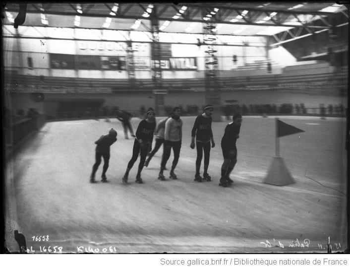 Patin_d'Or_Roller_Skating_Competition_Paris_1911.jpg